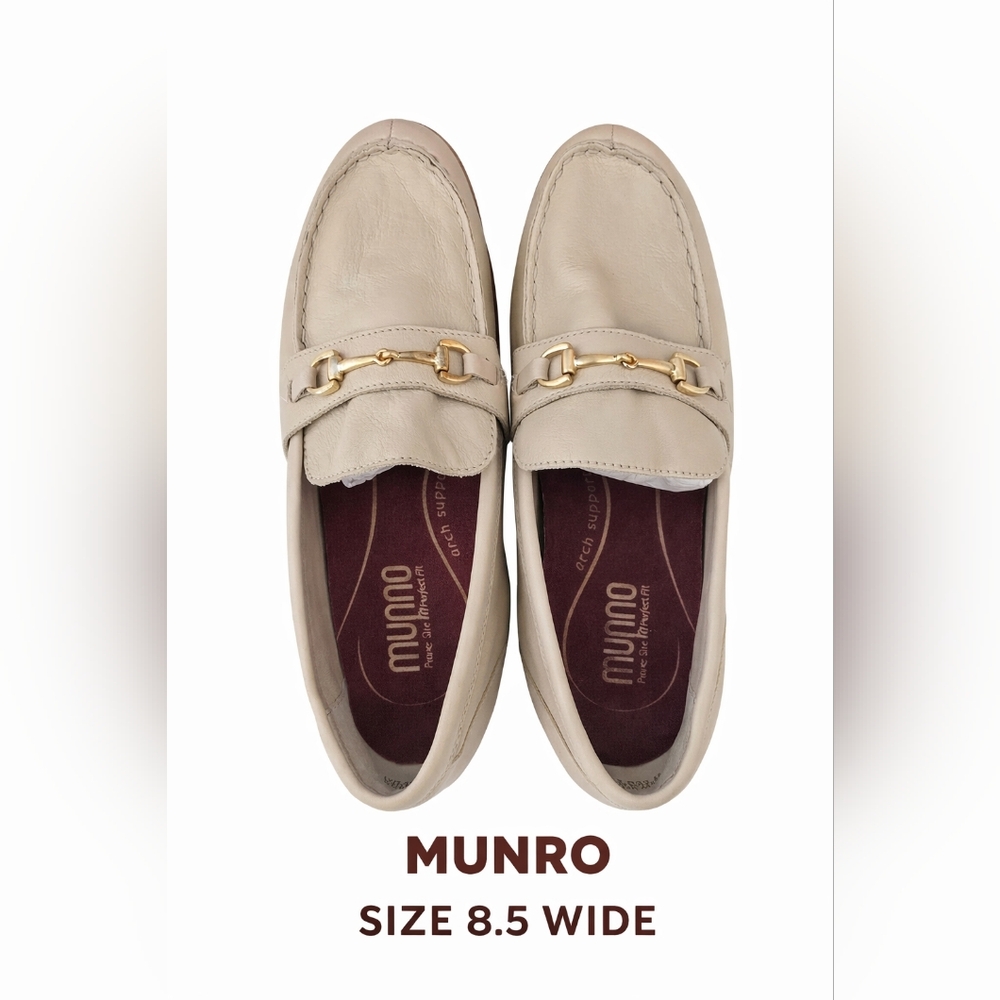 Munro Beige Leather Loafers with Gold Bit Detail Wide Width
